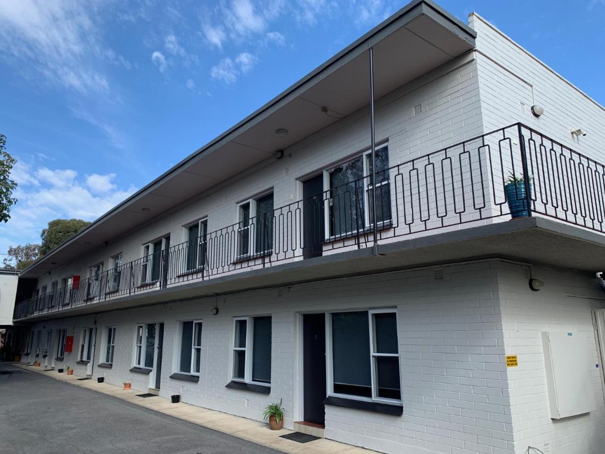 Hello Adelaide Motel And Apartments Exteriör bild
